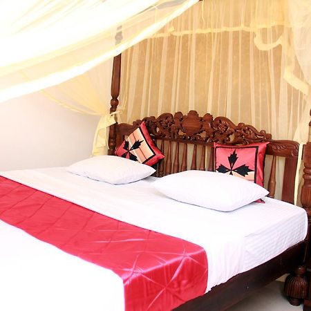 Hotel Sun Rest Mirissa Banduramulla Esterno foto