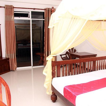 Hotel Sun Rest Mirissa Banduramulla Esterno foto