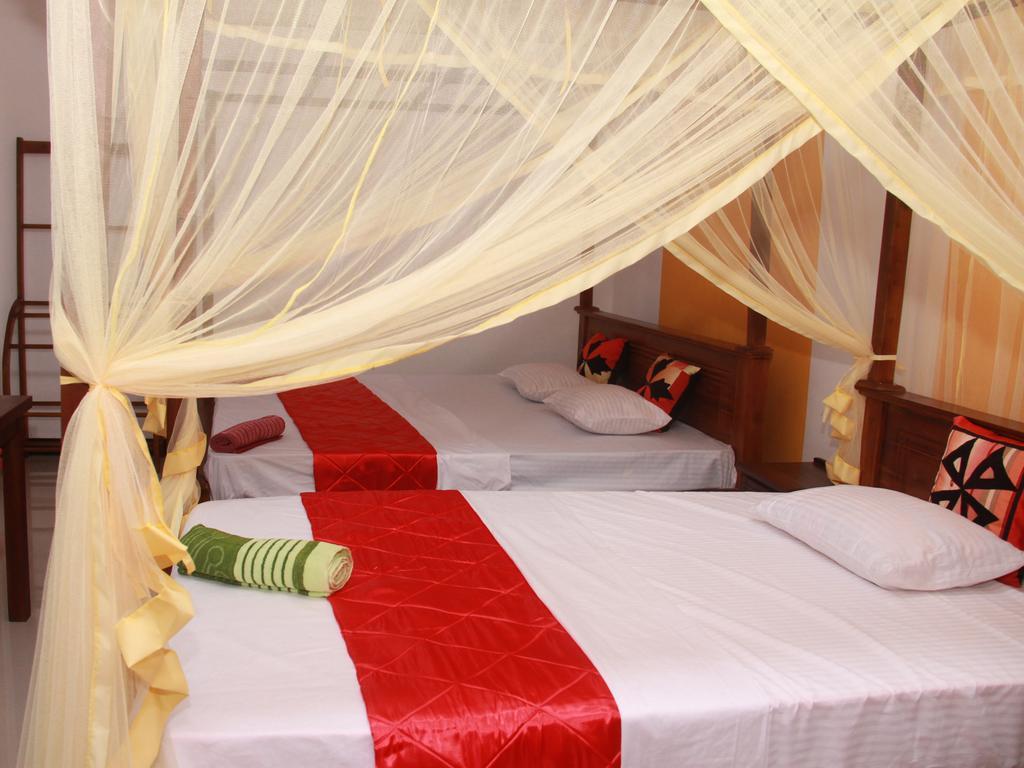 Hotel Sun Rest Mirissa Banduramulla Esterno foto