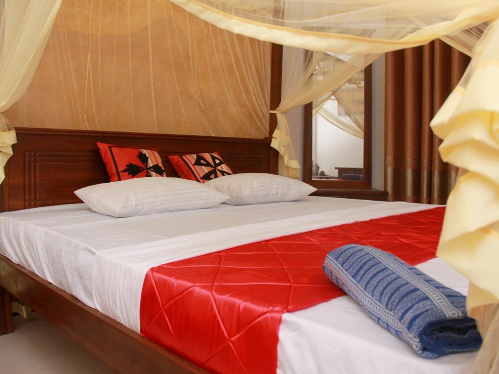 Hotel Sun Rest Mirissa Banduramulla Esterno foto